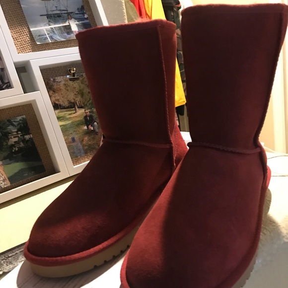 New! KOOLABURRA by UGG Womens Koola Short Fashion! - Picture 9 of 10